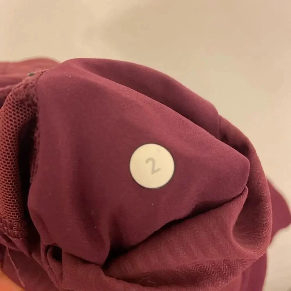 Lululemon Street to Studio Pant Burgundy Size 2 - Picture 4 of 4